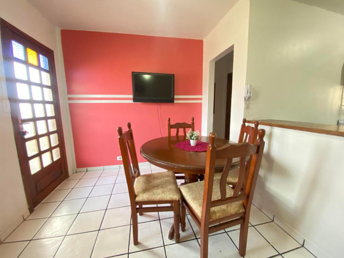Residencial Flamingo Apartment Bombinhas Exterior photo