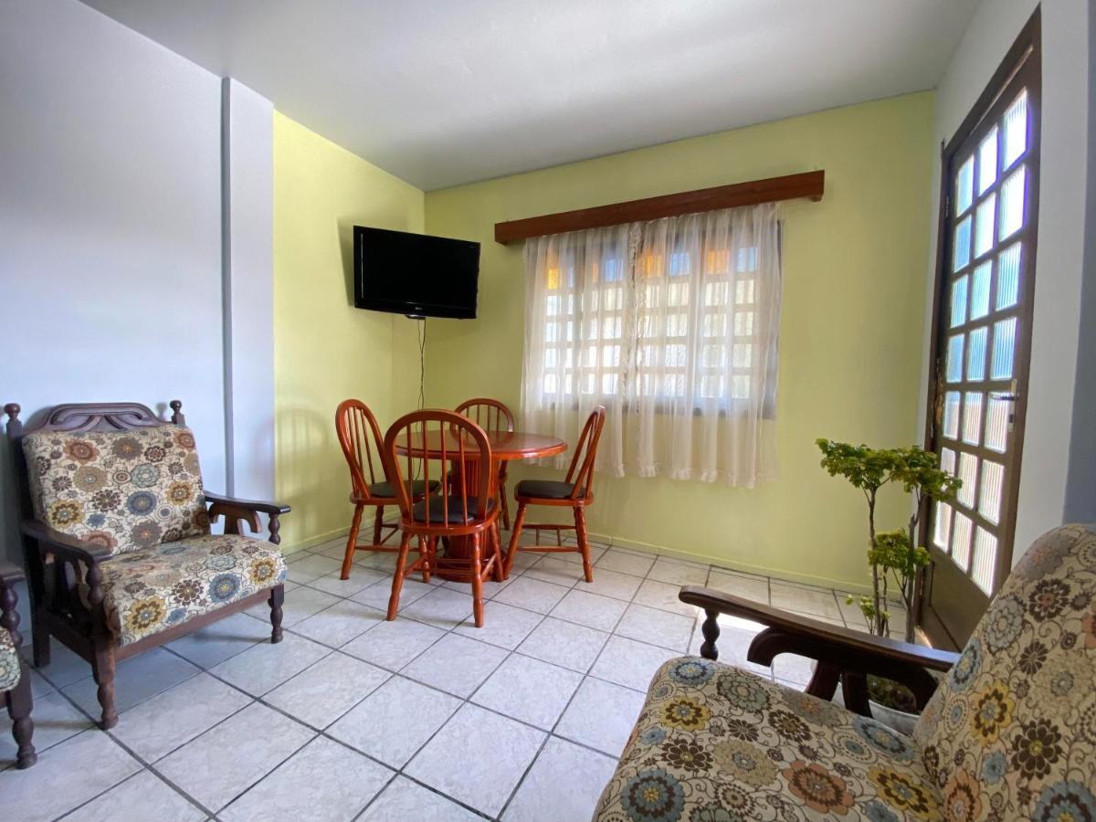 Residencial Flamingo Apartment Bombinhas Exterior photo