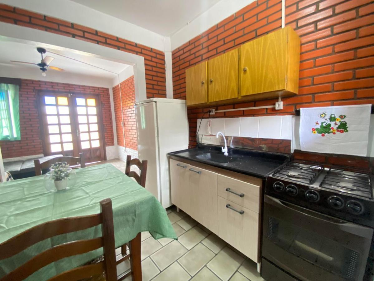 Residencial Flamingo Apartment Bombinhas Exterior photo