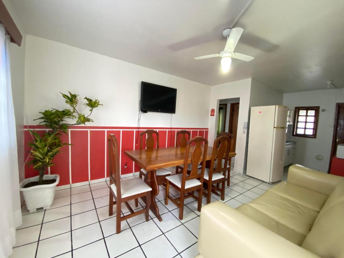 Residencial Flamingo Apartment Bombinhas Exterior photo