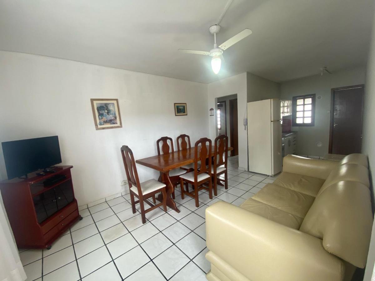 Residencial Flamingo Apartment Bombinhas Exterior photo